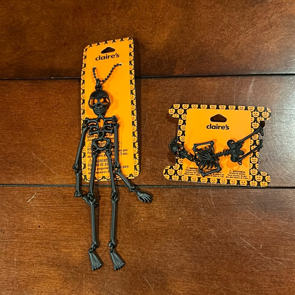 NWT Claire’s 2014 Fully Articulated Halloween Black Skeleton Necklace & …